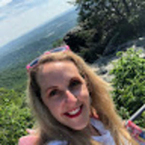 Meet your Posher, Erica